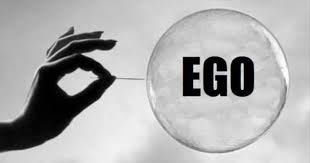 egonun tehlikeleri nelerdir, ego nedir, ego ve tehlikeleri nelerdir, ego insanı yok eder, ego neden kötüdür, insan egosunu nasıl törpüler