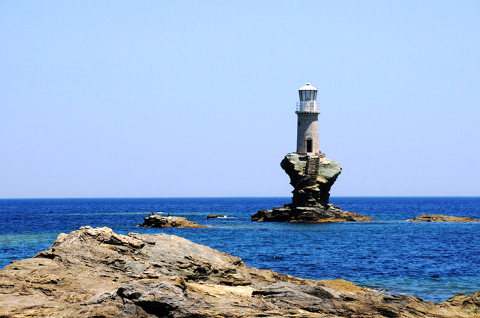 andros adası, andros adası nerededir, andros adasına nasıl gidilir, andros adası hakkında bilgiler